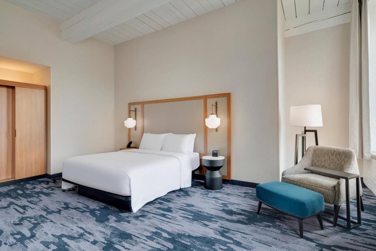 Fairfield Inn & Suites Madison Historic Eagle Cotton Mill מראה חיצוני תמונה