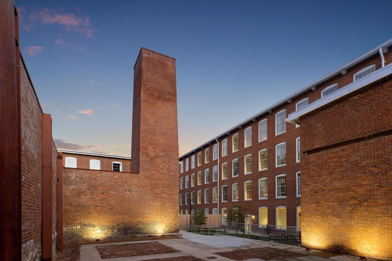 Fairfield Inn & Suites Madison Historic Eagle Cotton Mill מראה חיצוני תמונה