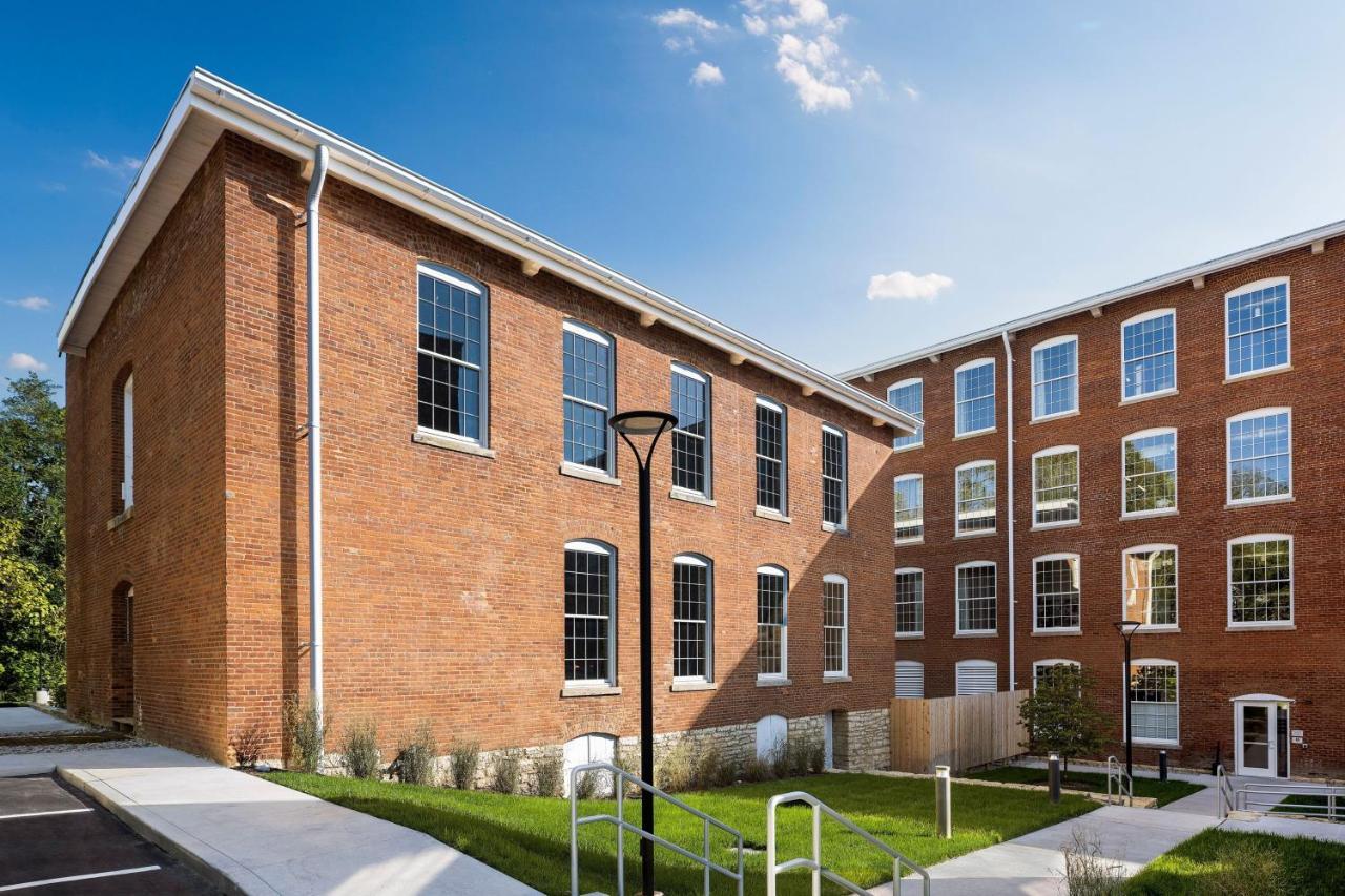 Fairfield Inn & Suites Madison Historic Eagle Cotton Mill מראה חיצוני תמונה