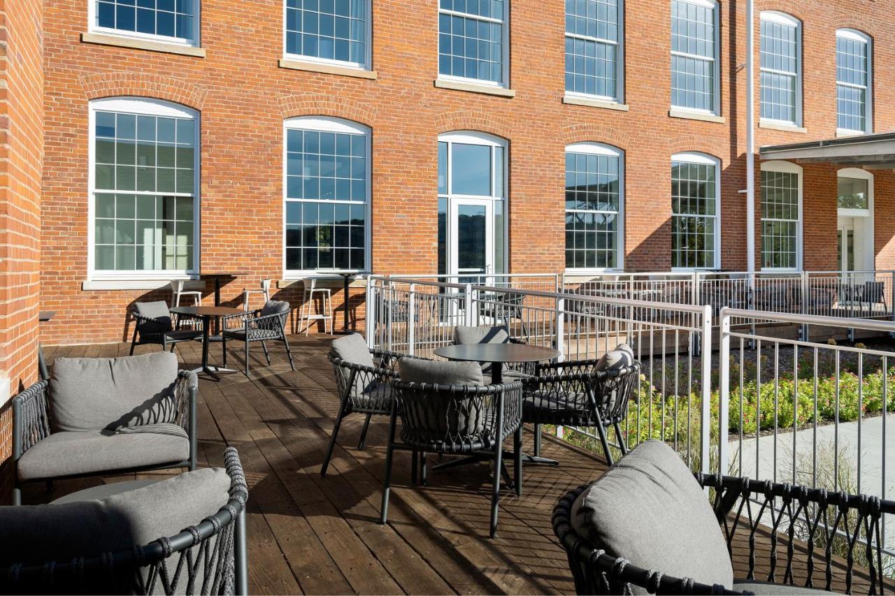 Fairfield Inn & Suites Madison Historic Eagle Cotton Mill מראה חיצוני תמונה