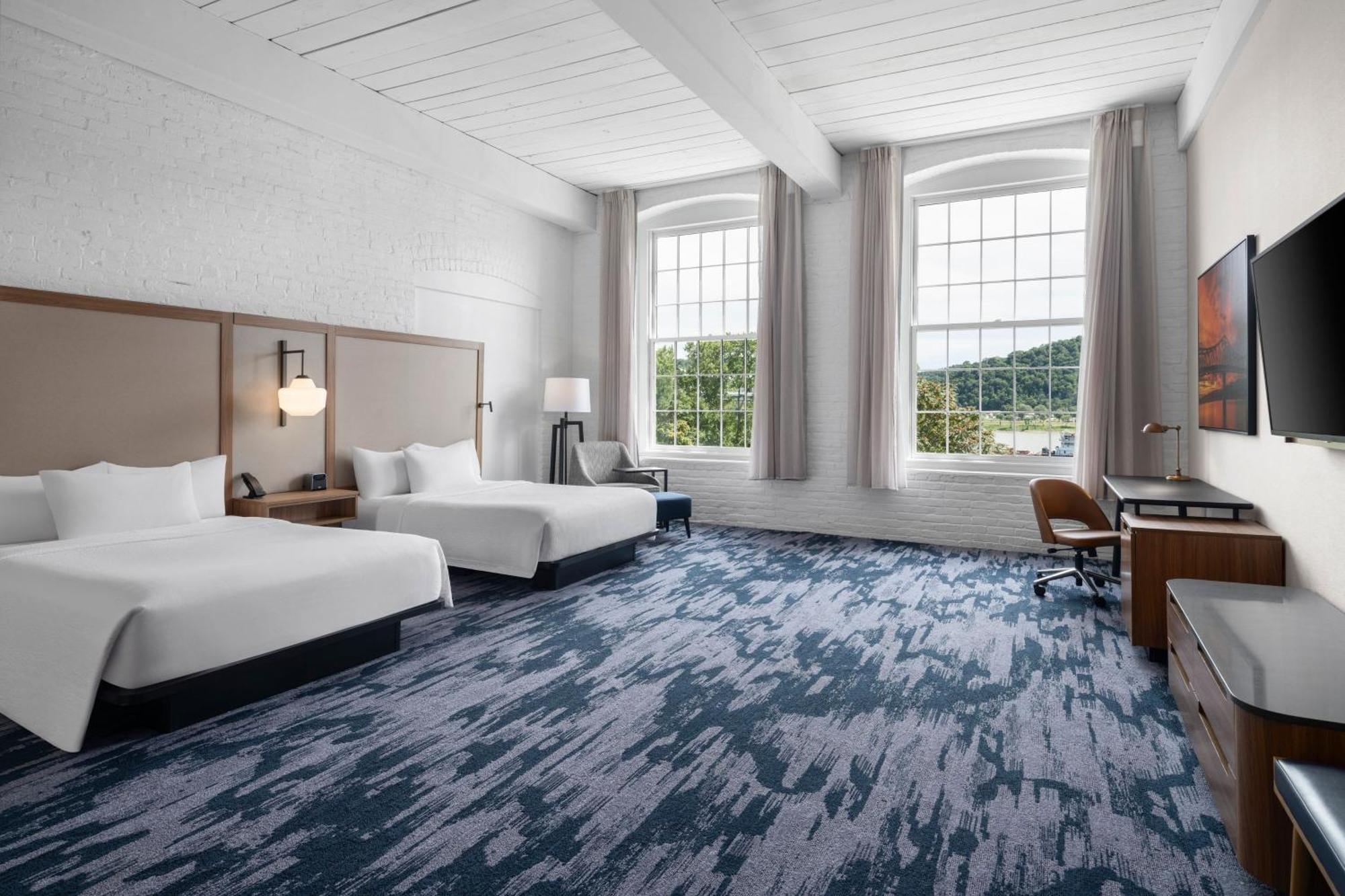 Fairfield Inn & Suites Madison Historic Eagle Cotton Mill מראה חיצוני תמונה
