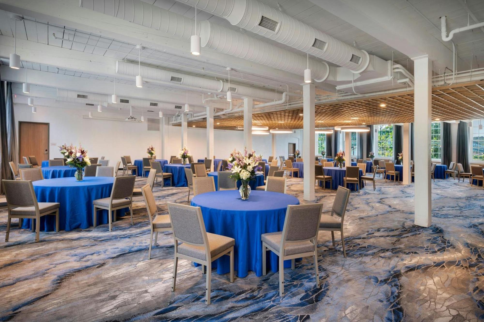 Fairfield Inn & Suites Madison Historic Eagle Cotton Mill מראה חיצוני תמונה